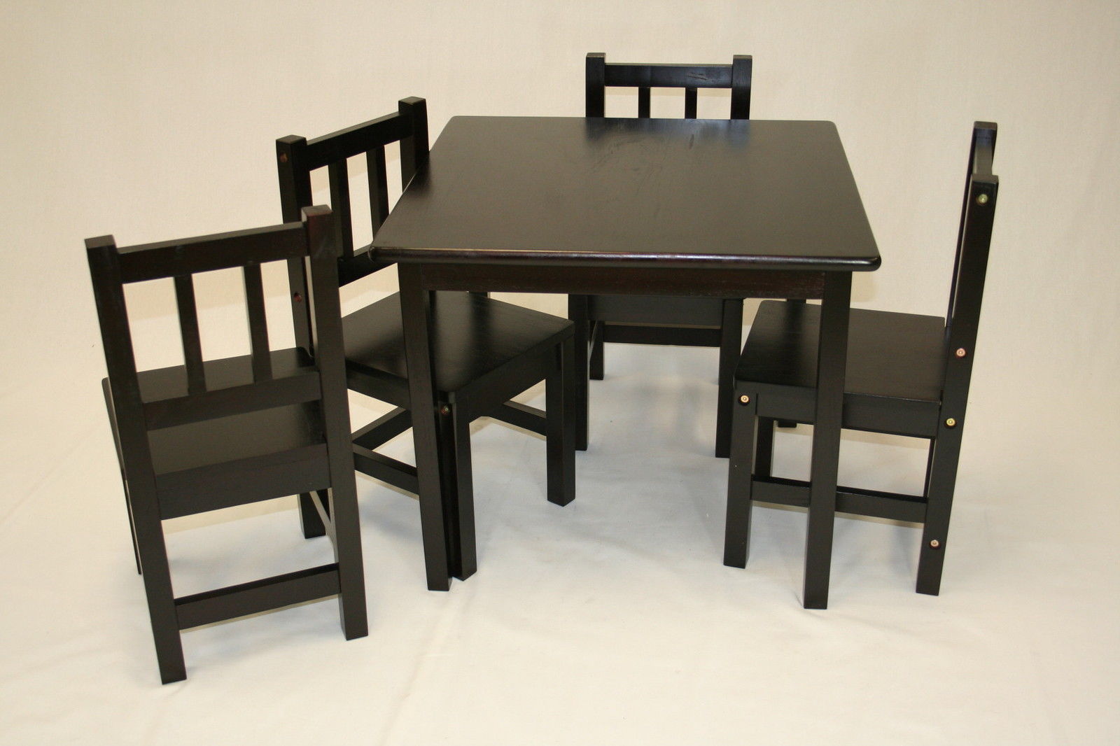 Featured image of post Childs Wooden Table And Chairs - Delightful 3 piece children&#039;s table and chairs set.