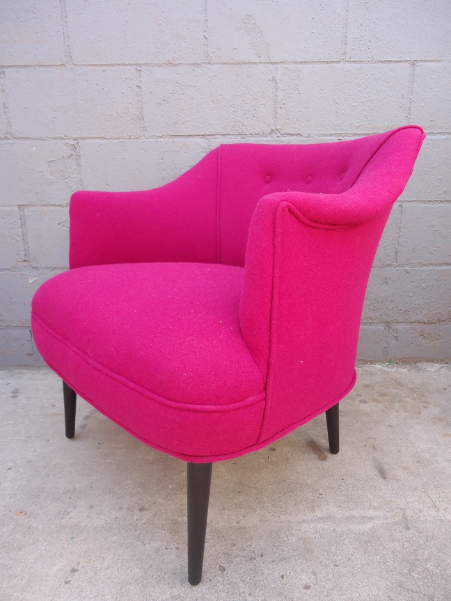 hot pink accent chair