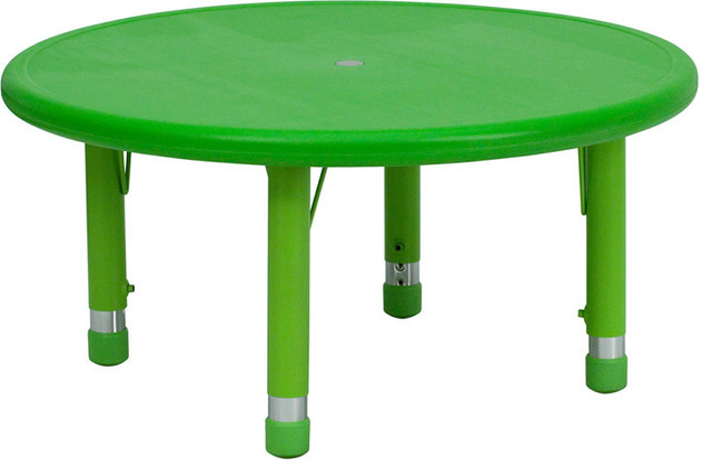 round dining table and chair
