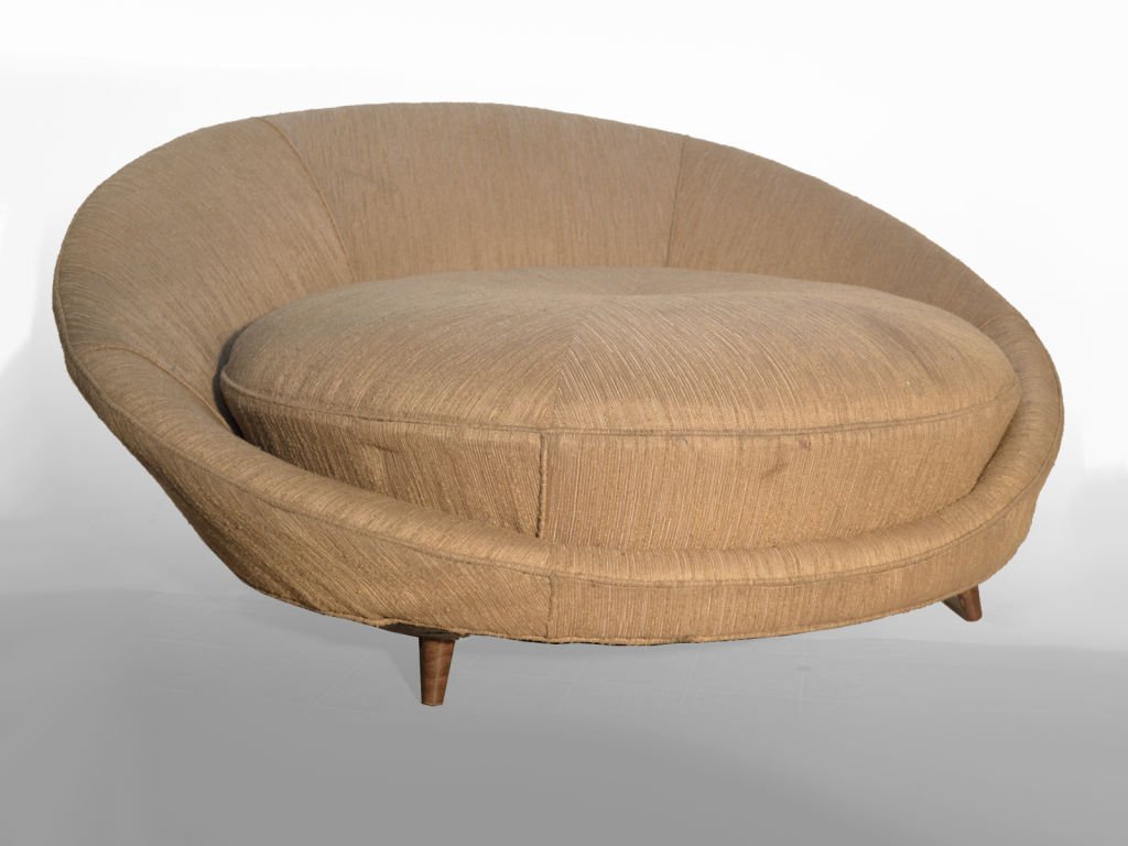 round lounge chair