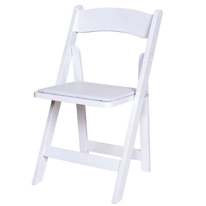 white foldable chair